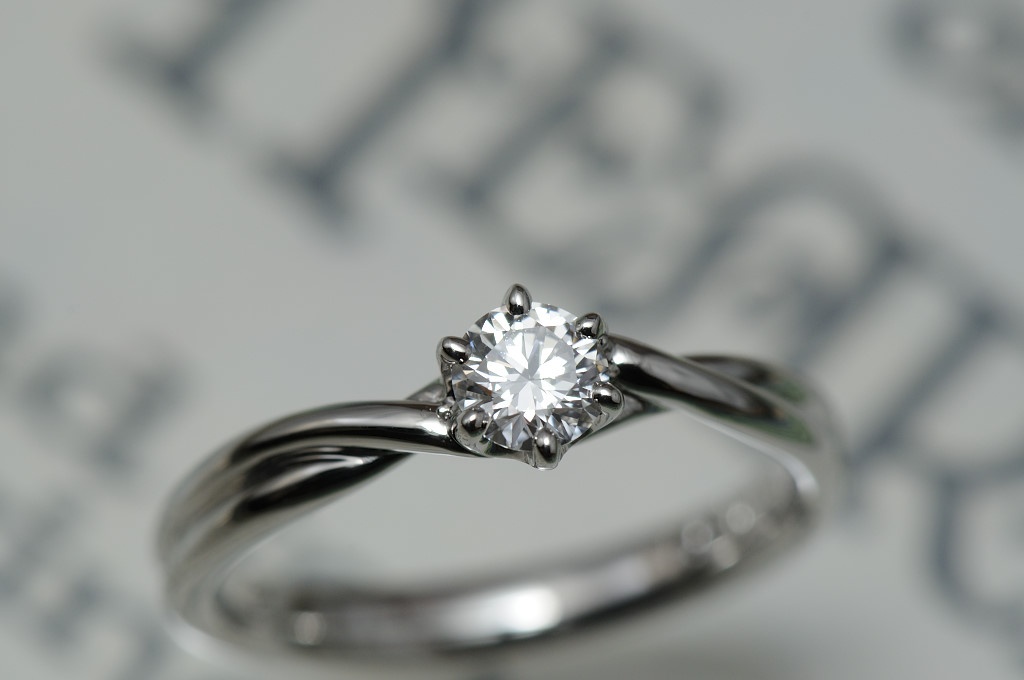 オーダーメイド婚約指輪//スクイーズ