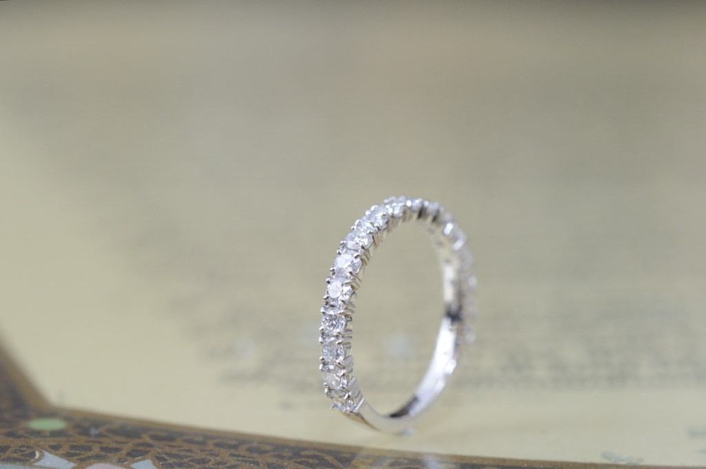 オーダーメイド婚約指輪//ハーフエタニティ