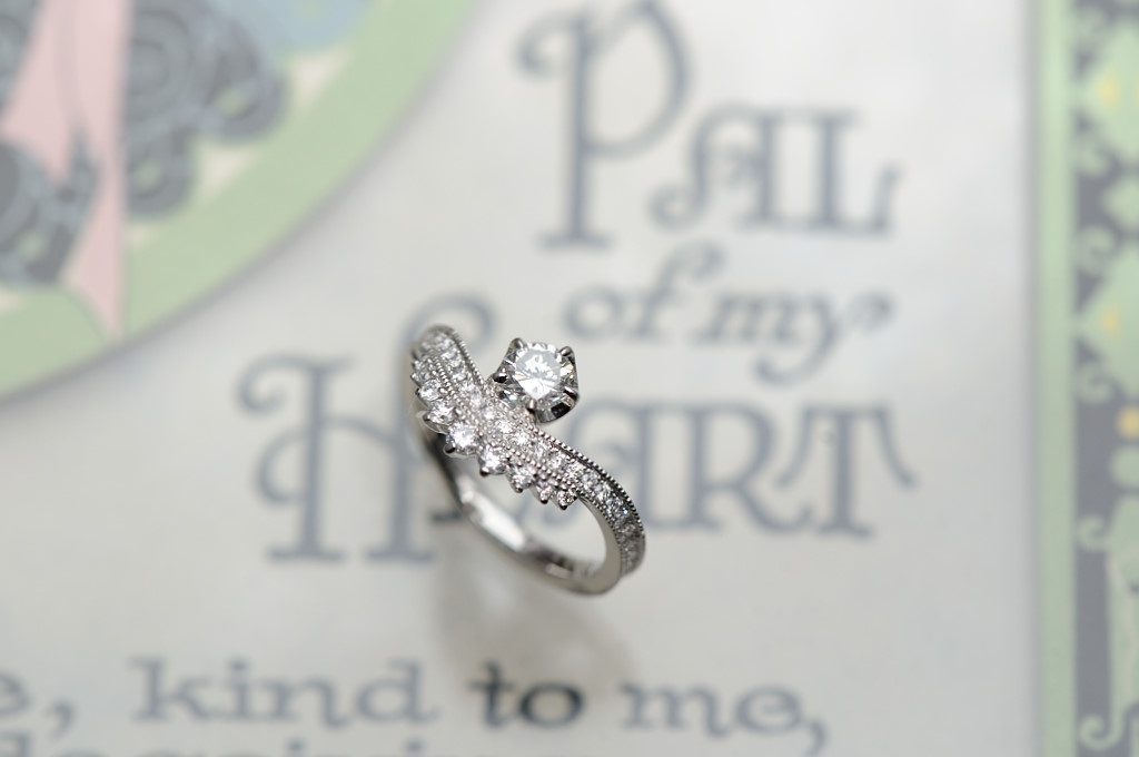 オーダーメイド婚約指輪//tiara ring カスタム