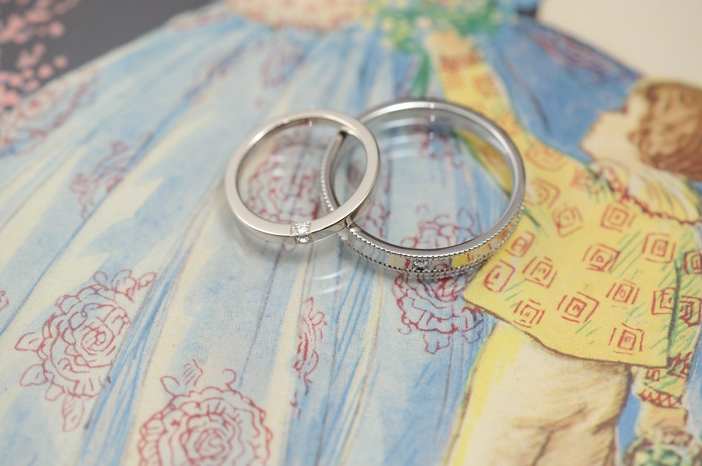 シャンパンゴールド/プラチナ　ダイヤ＆ミルグレイン　結婚指輪