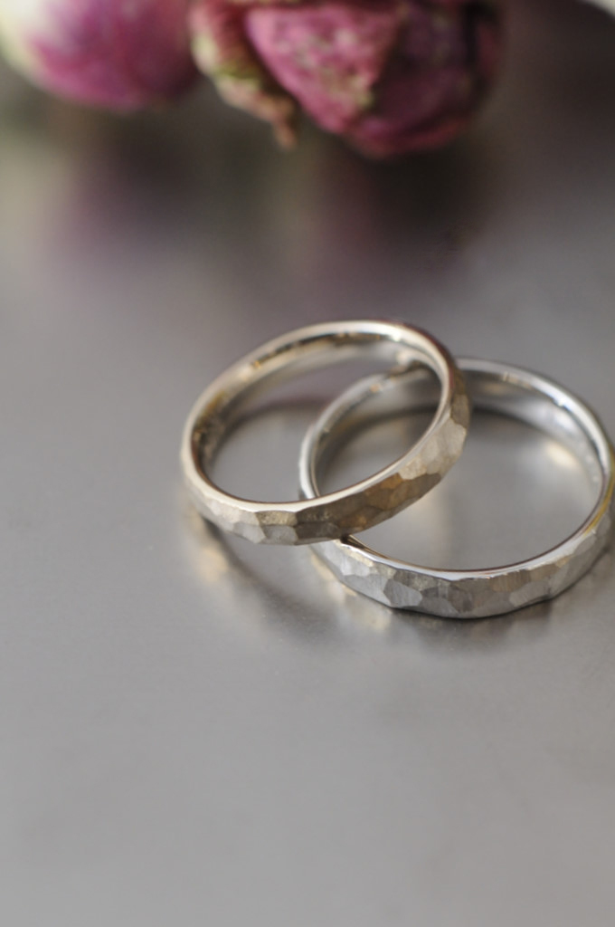 鎚目の結婚指輪