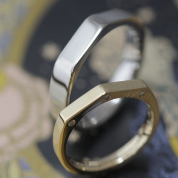 お山のリング　結婚指輪