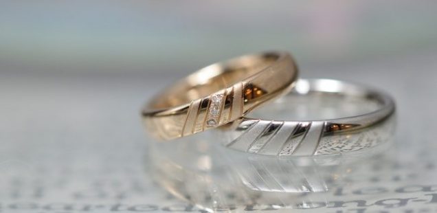 〔結婚指輪〕二つで一つのデザイン