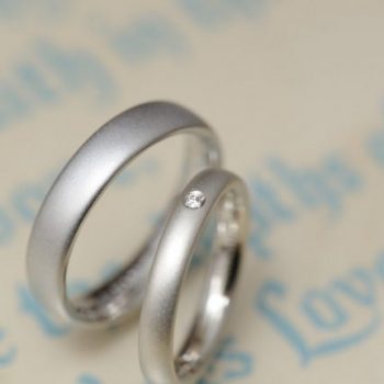 〔結婚指輪〕美しいサンドブラスト