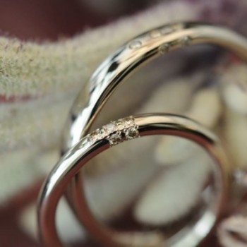 ブラウンダイヤとWGのオーダーメイド結婚指輪