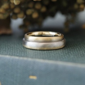 3色ゴールドコンビのオーダーメイド結婚指輪