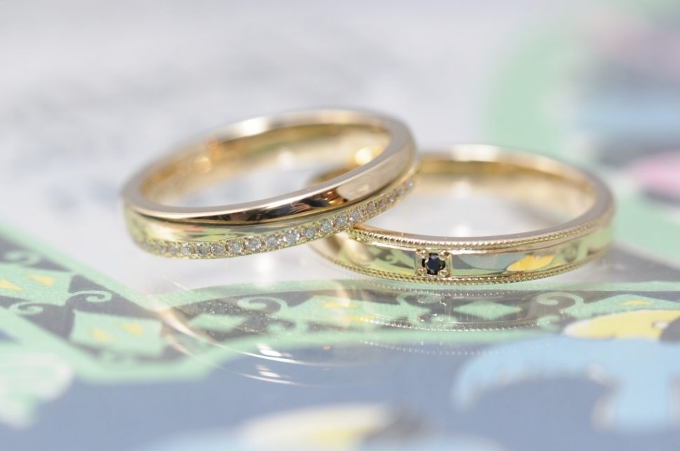 ゴールドとダイヤモンドの結婚指輪