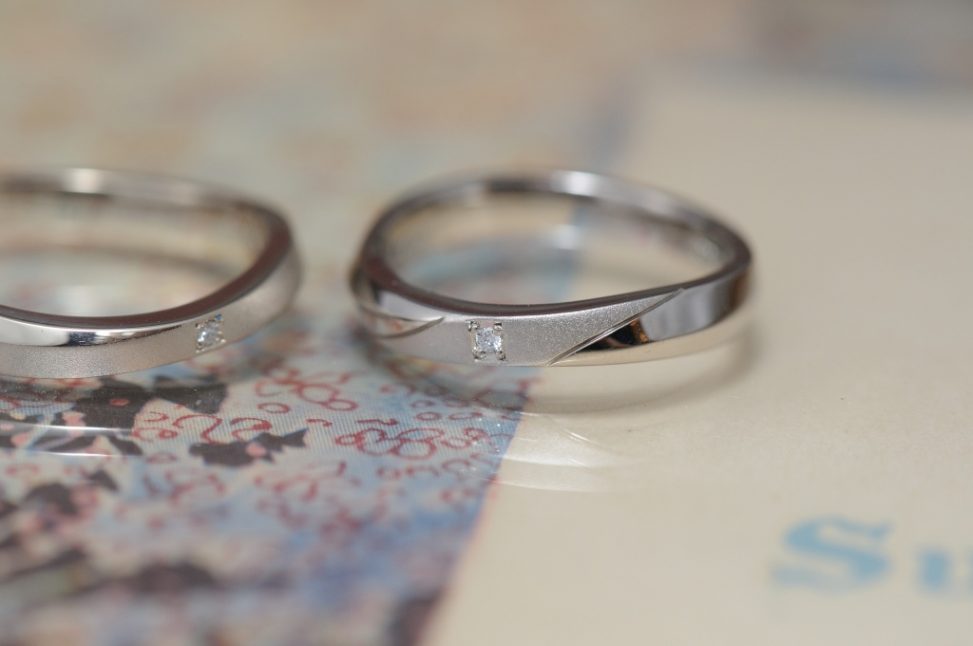 スッキリウェーブのオーダーメイド結婚指輪