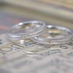 ミルと鎚目のオーダーメイド結婚指輪
