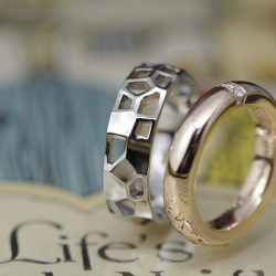 透かし模様とボリュームタイプのオーダーメイド結婚指輪