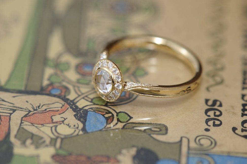 ローズカットメレダイヤの婚約指輪