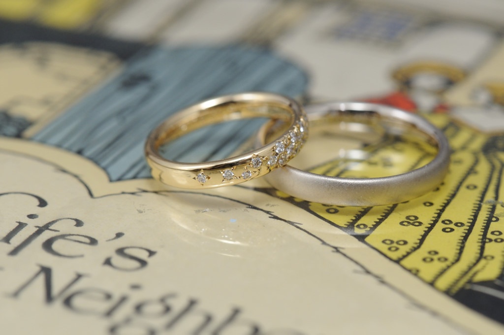 パヴェセッティングのオーダーメイド結婚指輪