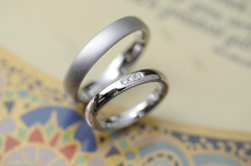 シンプルボリュームのオーダーメイド結婚指輪