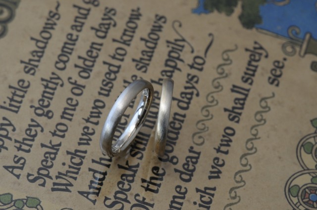 コンビの結婚指輪！