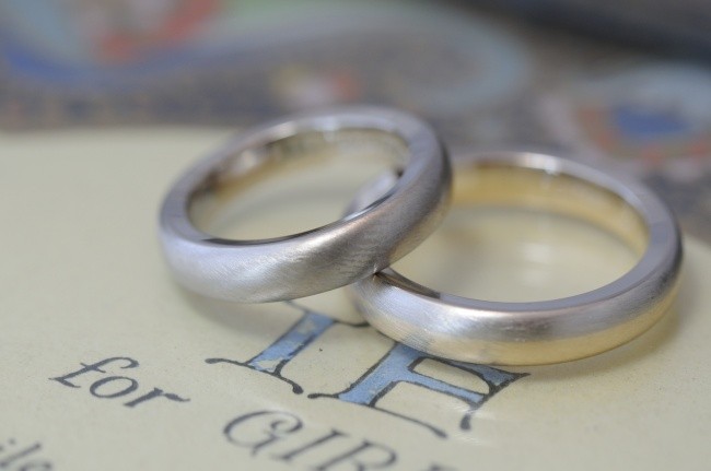 〔結婚指輪〕ボリュームとテーパーとコンビネーション