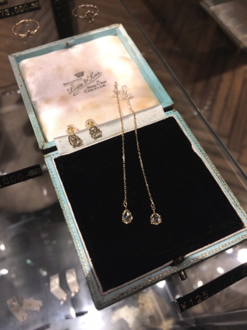 ローズカットダイヤモンドのピアス