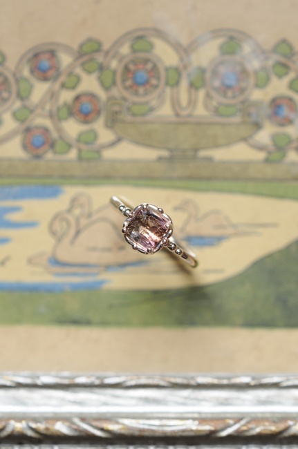 トルマリンのピンキーリング