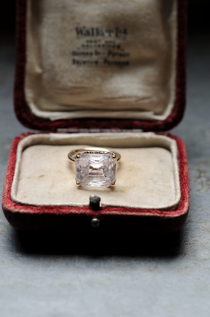 クンツァイトとクンツァイト