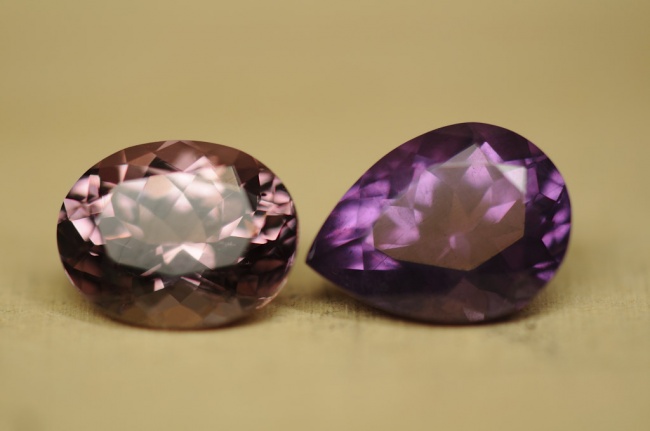 グレープガーネット