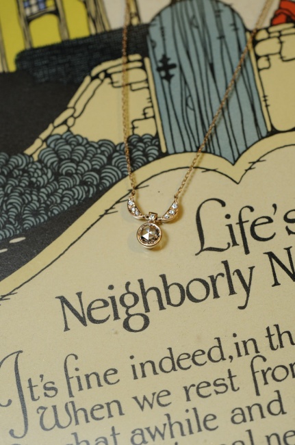 月と星のペンダント