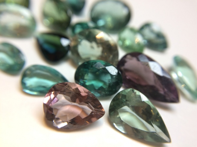 このあたりでシャンデリアを