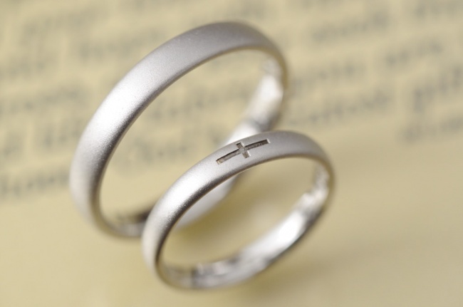 サンドブラストとクロスマーク