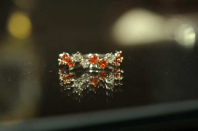 ファイアオパールとダイヤモンド