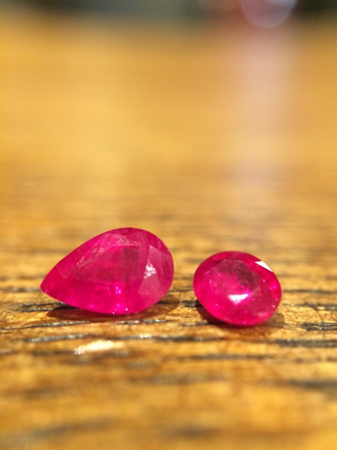 ミャンマー産ルビー