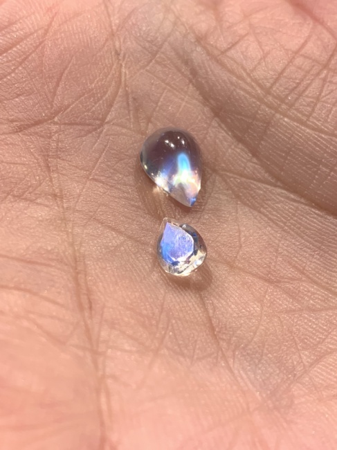 ムーンストーン