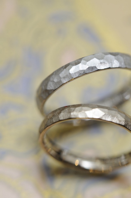 福永宝飾店の鎚目　hammerwork