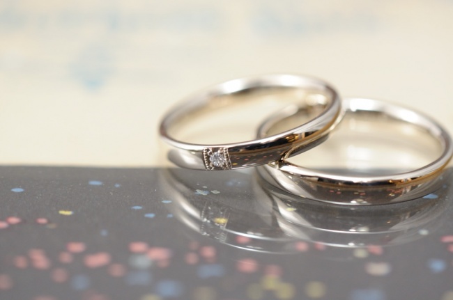 結婚指輪　シャンパンとミルグレイン