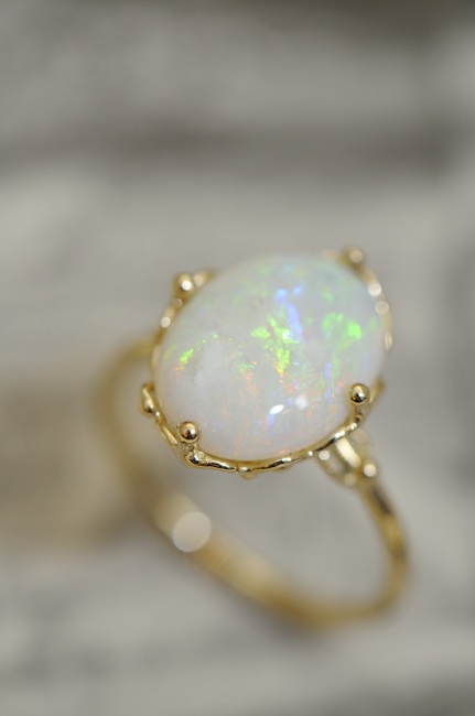 オーストラリア　opal