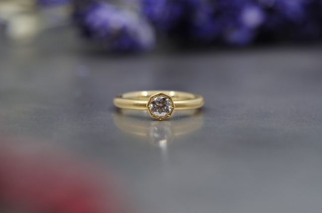 オクタゴンブリリアントカット