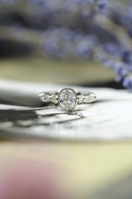 オールドヨーロピアンカットと福永宝飾店　と6/19はお休みです