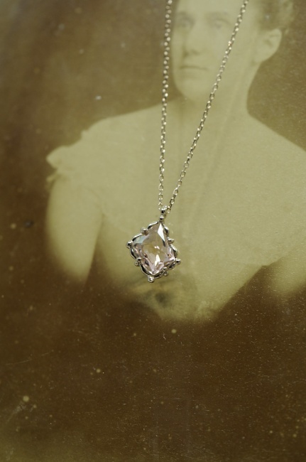 トルマリン　バイカラー　ペンダント