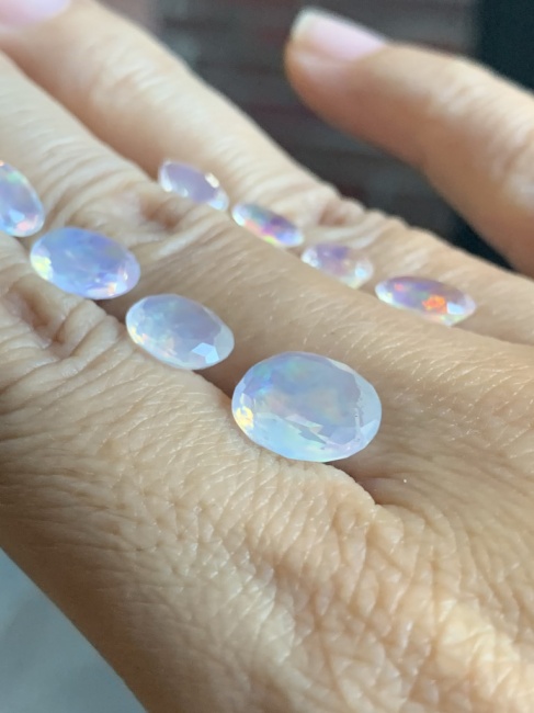 オパールオパール　★阪急は9/22まで★