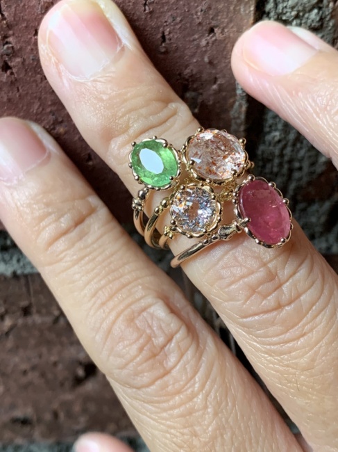 石が映える季節