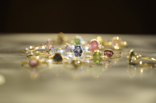 グレースライン新作！と日差し