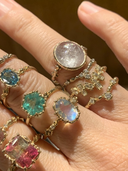 11/21～12/18ごろまで店頭商品ありません