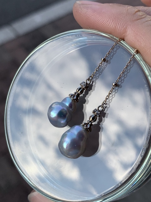 バロックパールのピアス