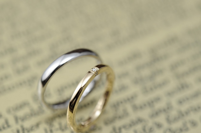 三面ダイヤの結婚指輪