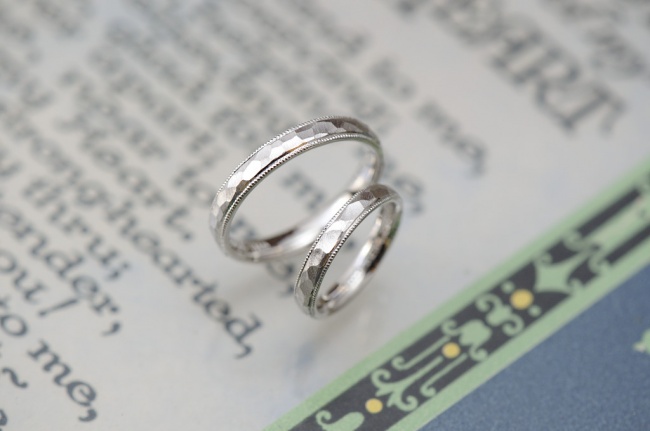 鎚目の結婚指輪