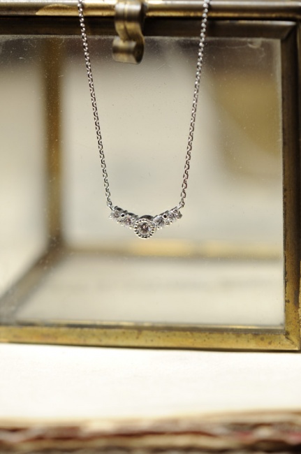 ダイヤのシンプルペンダント