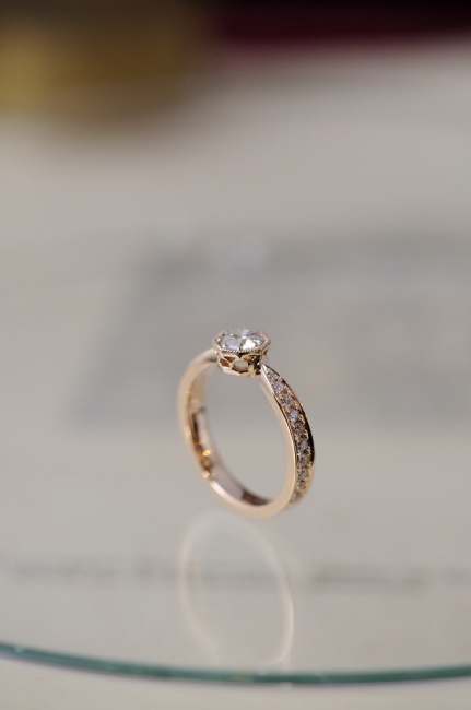 4/9（日）明日は臨時休業です