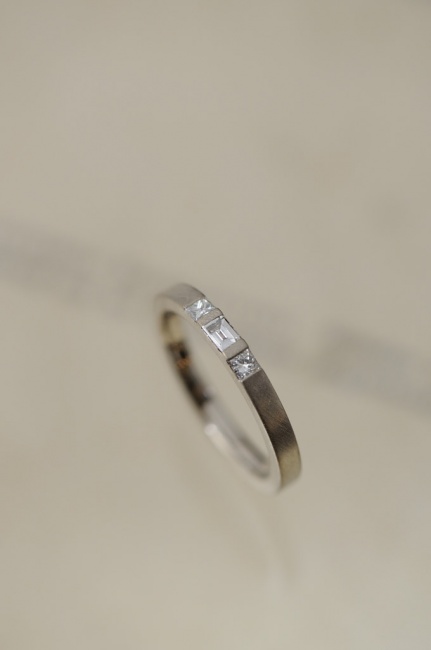 オーダーメイドのリングと　お休みについて