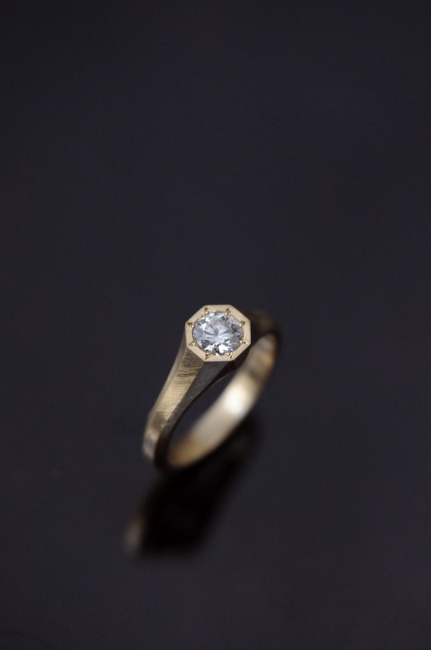 オーダーメイドの婚約指輪