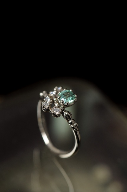 シャンパンゴールド　relaxline