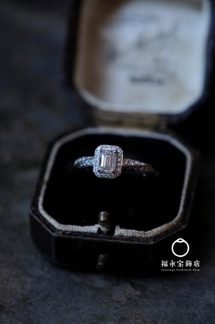 エメカクのエンゲージリング