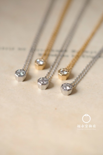 ペンダント追加と12月1月の営業について