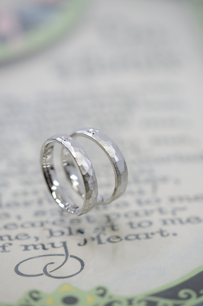 鎚目の結婚指輪